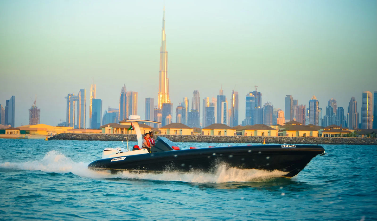 Black Boat Tours Dubai 1 438881