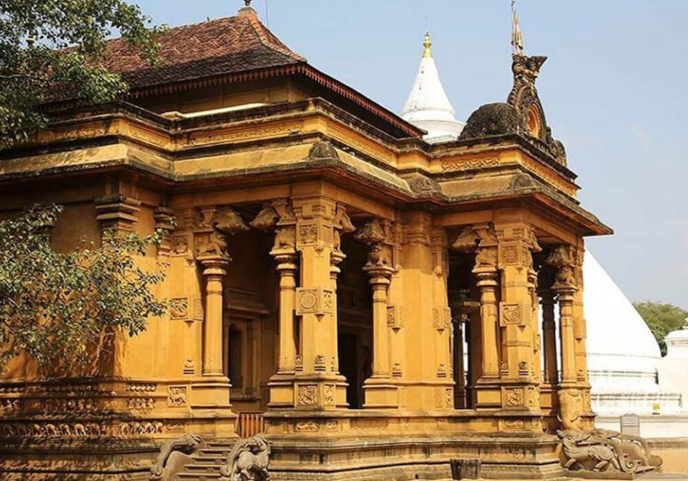Kelani Temple 1