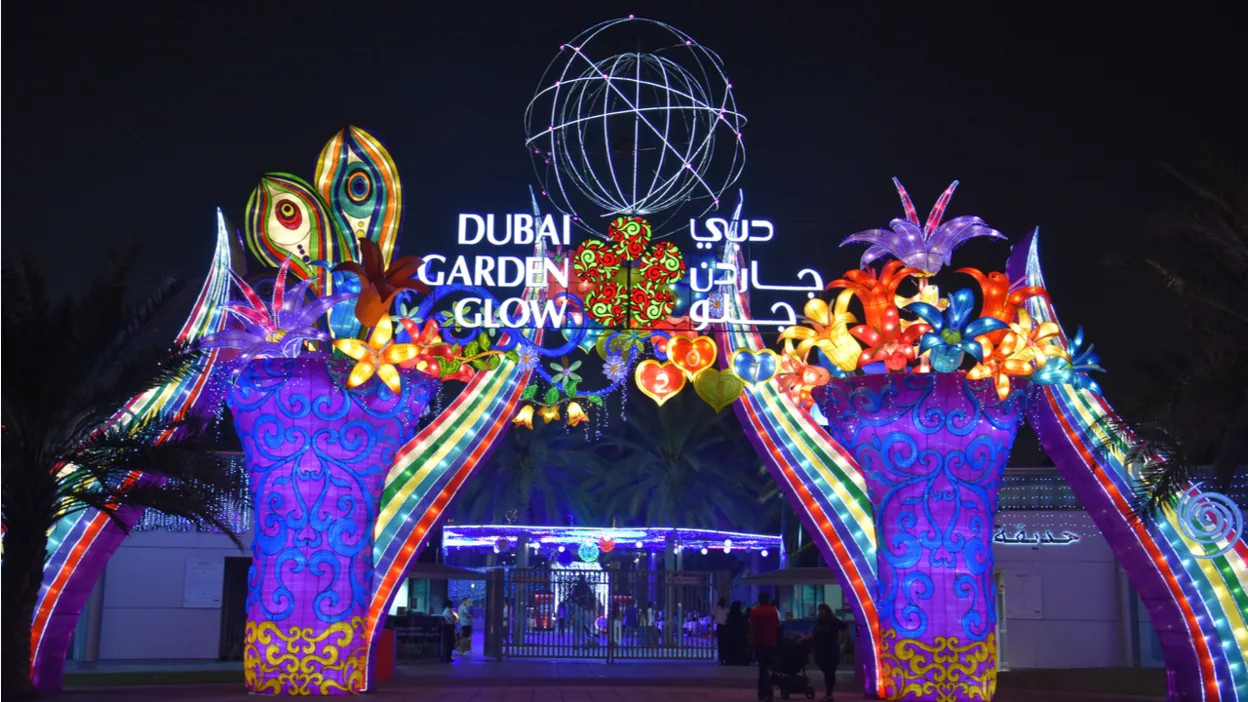 Glow Garden - Dubai 1 shutterstock 538416661 wvrm.1248